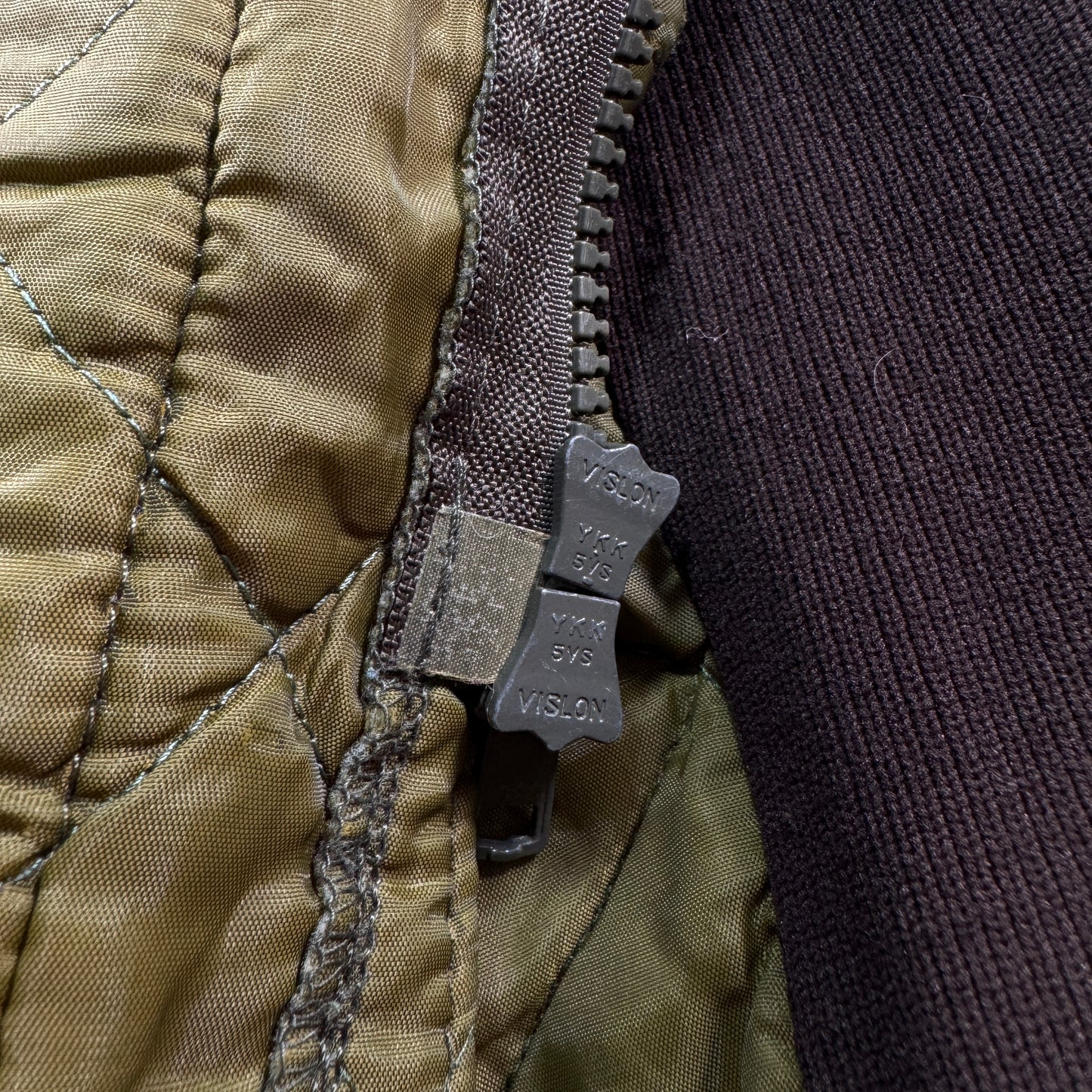 90s Barbour バブアー キルティングベスト オリーブグリーン イングランド製 XL ja-u-2505-020