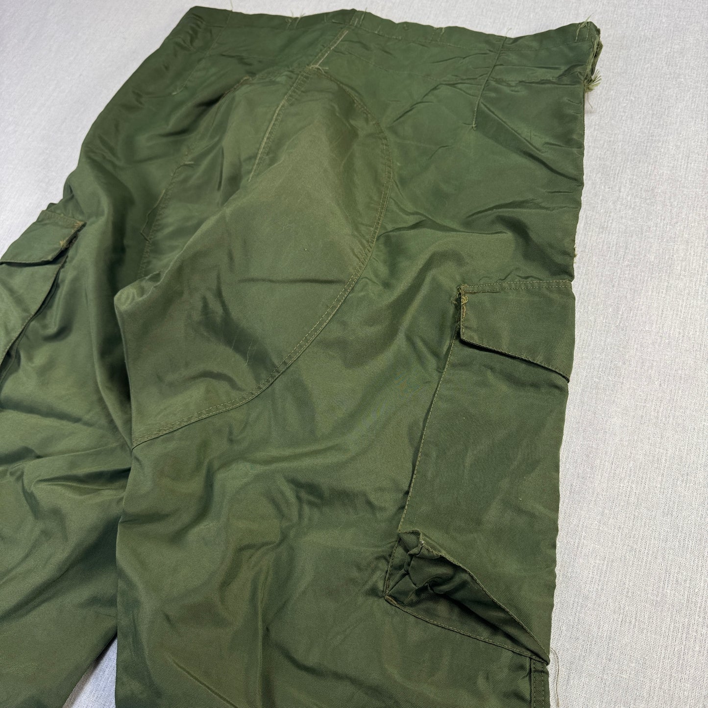 カナダ軍 パンツ ECW WINDPROOF カナディアン ビンテージ pa-00019