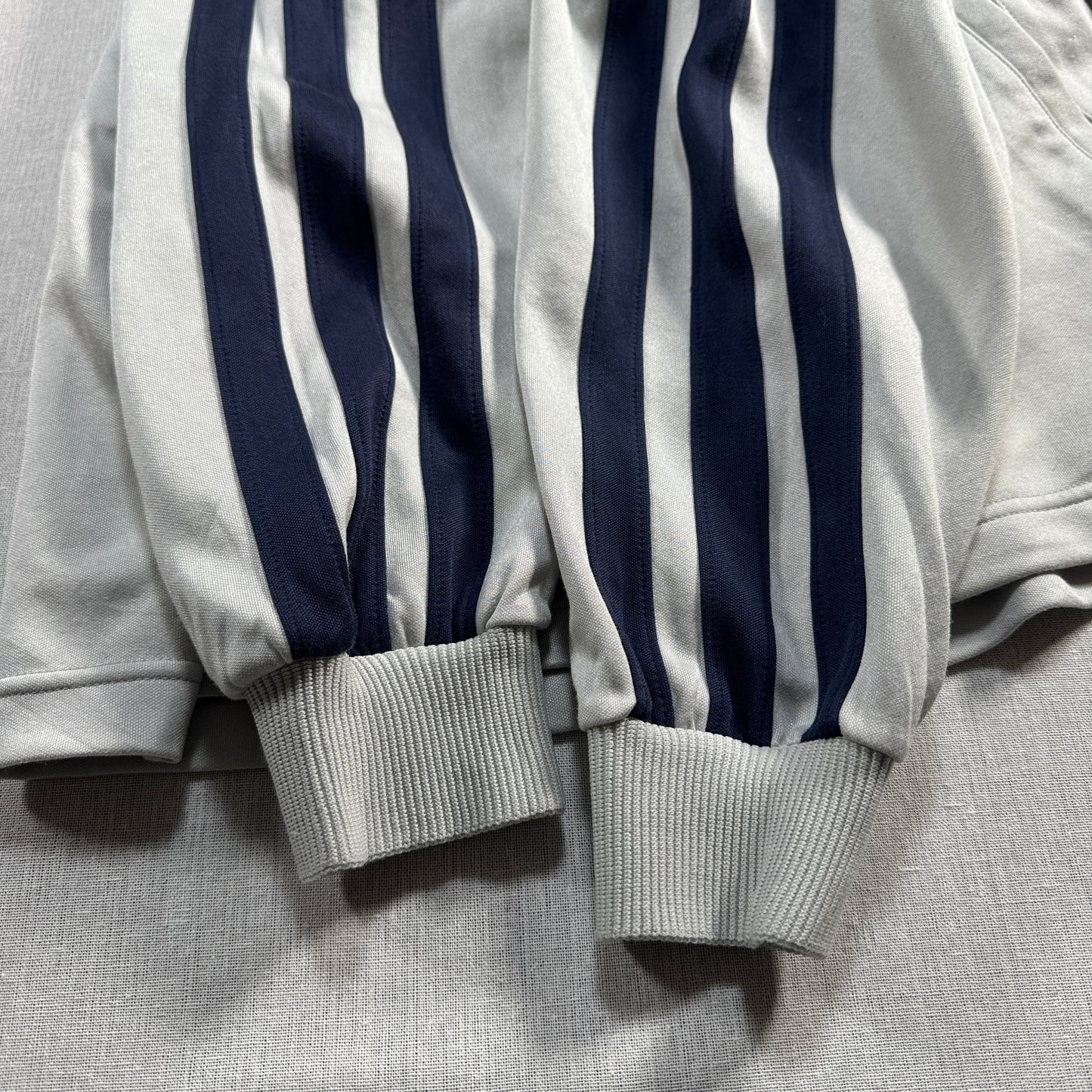 90s アディダス adidas トラックジャケット パフォーマンスロゴ グレー L ad-u-2505-050