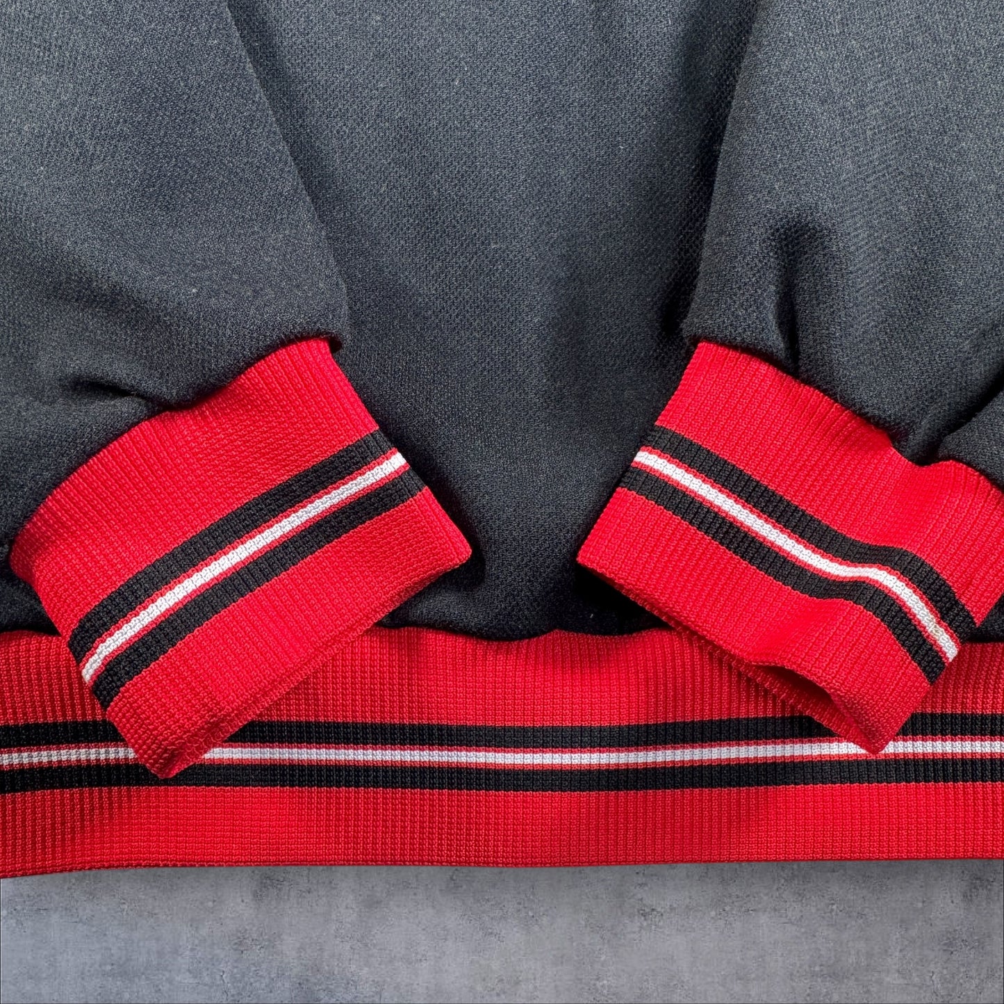 80s adidas トラックジャケット ブラック デサント製 ad-u-2505-022