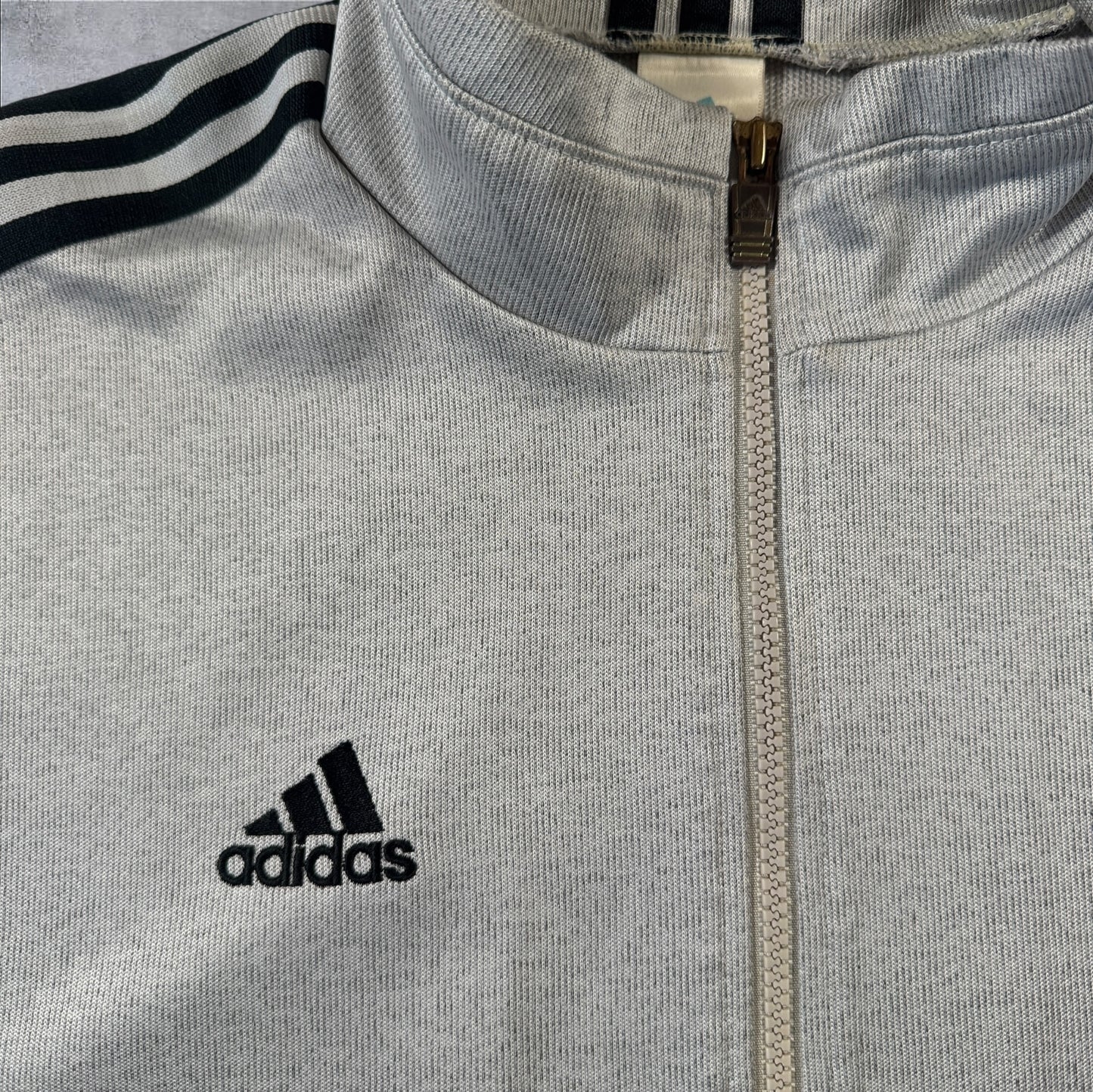 90s adidas トラックジャケット グレー デサント O ad-u-2505-007