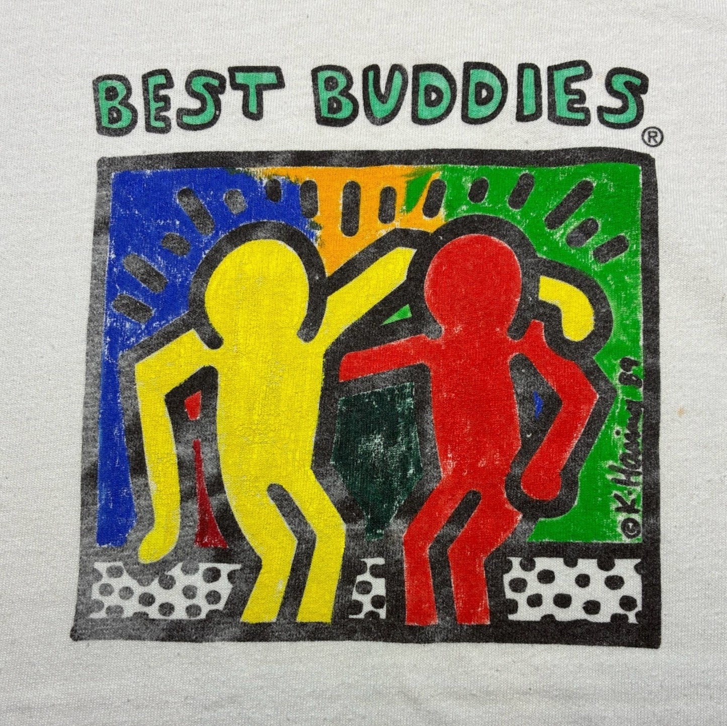 Keith Haring "Best Buddies" アートT ギルダン L ホワイト a-u-2505-055