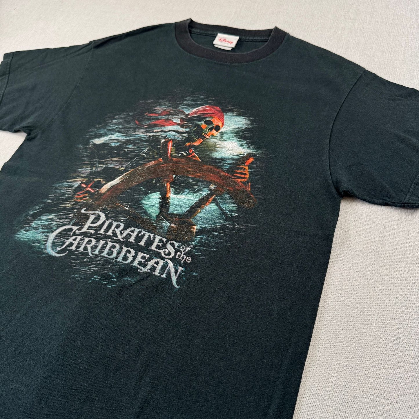 90s 00s ディズニー パイレーツオブカリビアン Tシャツ パイレーツ disney 黒 映画 d-u-2505-045