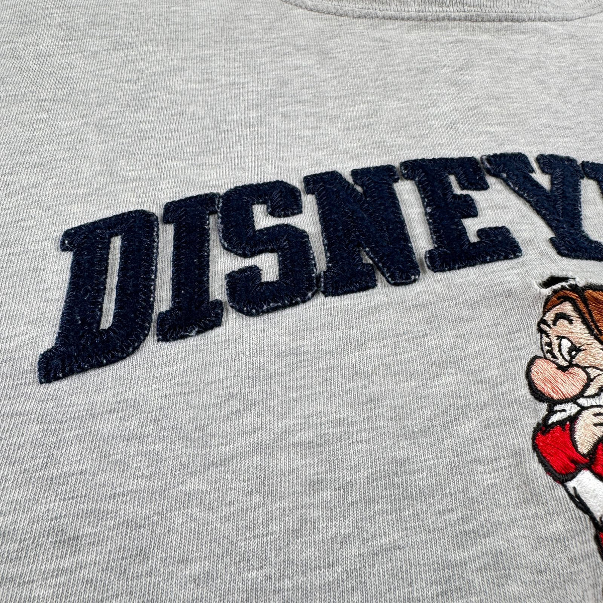 00s ディズニー 白雪姫 Tシャツ グランピー 刺繍 ワッペン disney 2XL d-u-2505-003