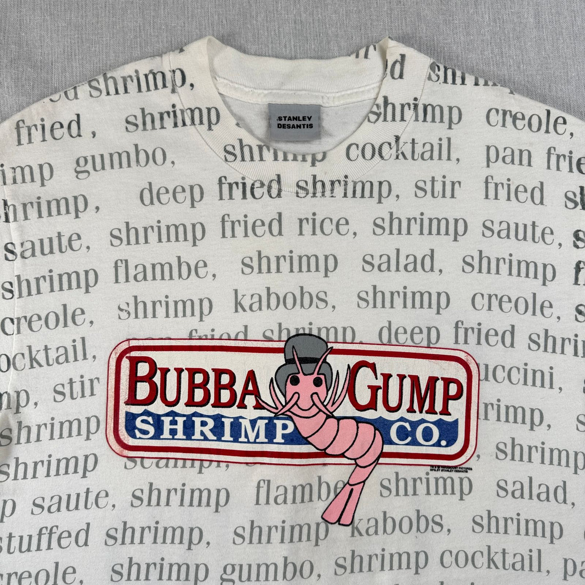 90s フォレストガンプ 映画T Tシャツ BUBBA GUMP えび STANLEY DESANTIS forrest gump シングルステッチ 総柄 USA製 M m-t-2505-023