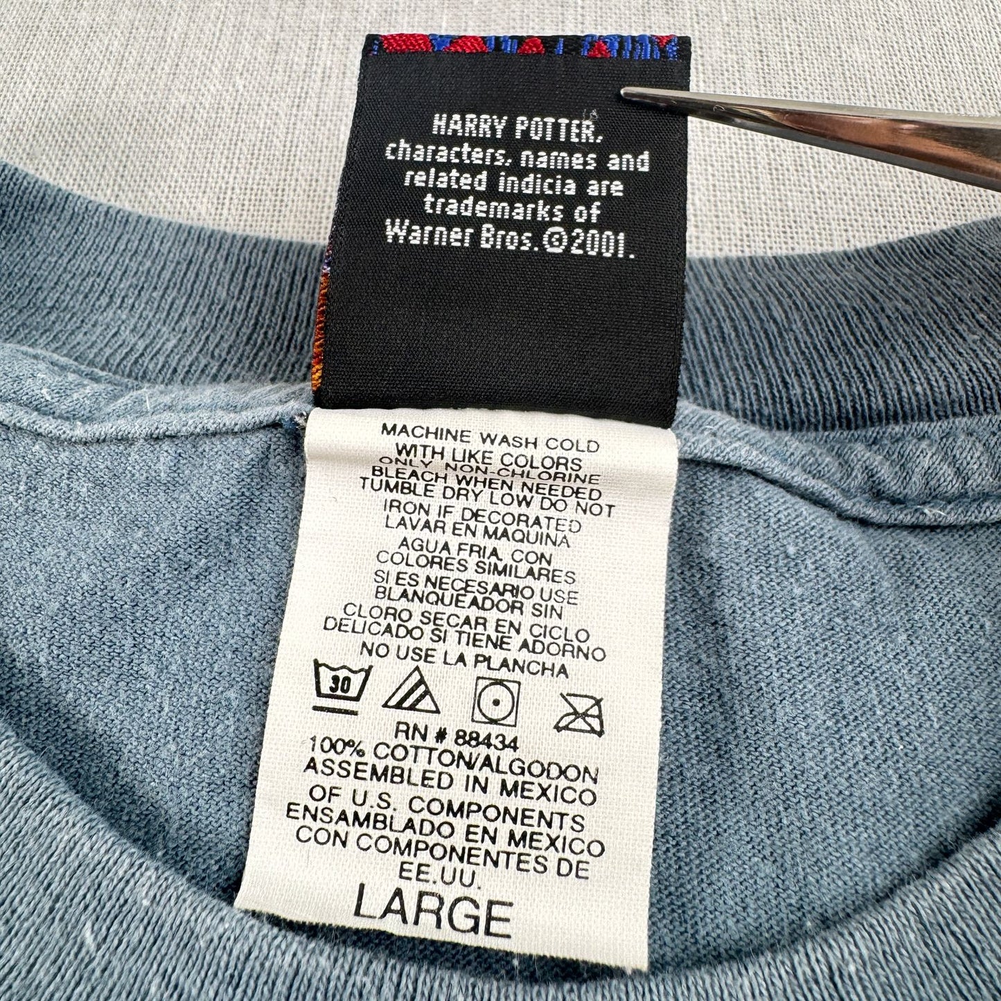 00s ハリーポッター Harry Potter 映画 Tシャツ ホグワーツ 2001 ワーナーブラザーズ m-u-2505-001