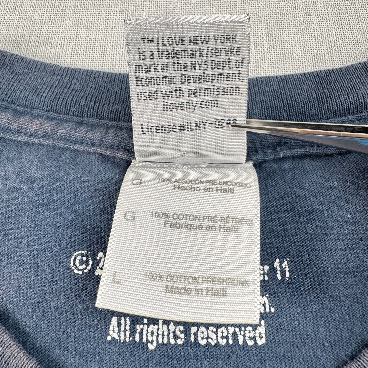 I LOVE NY アイラブニューヨーク 911 メモリアル ネイビー ハート Tシャツ L 2011 o-u-2505-011