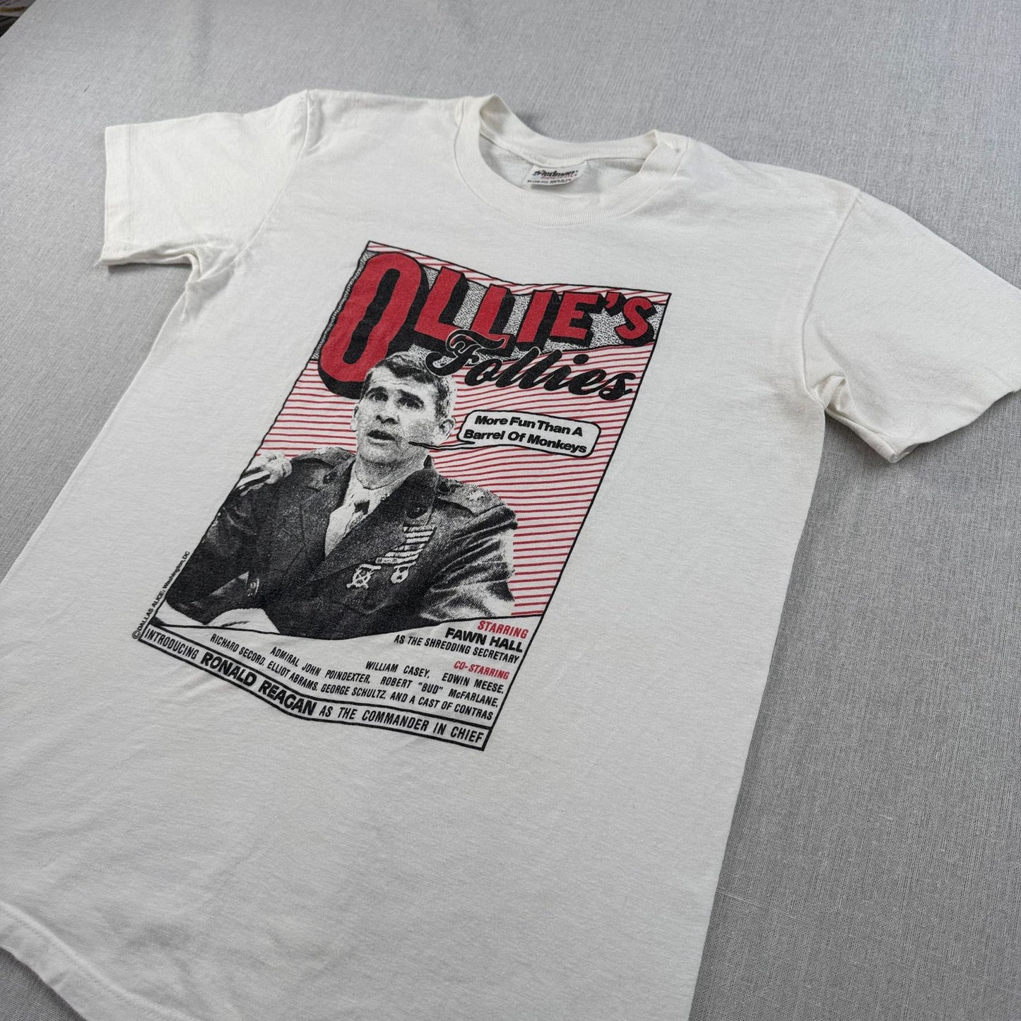 80s 90s Ollie's Follies イランコントラ事件 政治風刺Tシャツ USA製 M stedman シングルステッチ o-u-2505-039