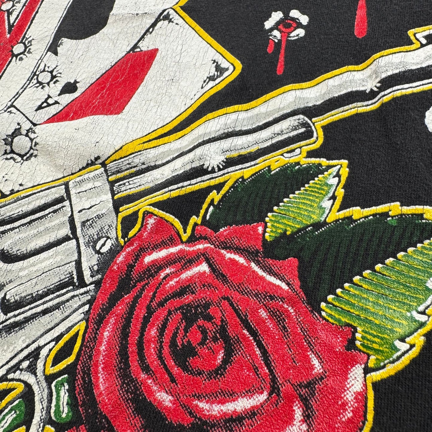 90s ガンズアンドローゼス 銃弾 Tシャツ 総柄 USA製 L バンT 黒 L USA WILD OATS ワイルドオーツ Guns N' Roses 音楽 ロック トランプ 拳銃 銃痕 1991 ガンズ 2603-0002