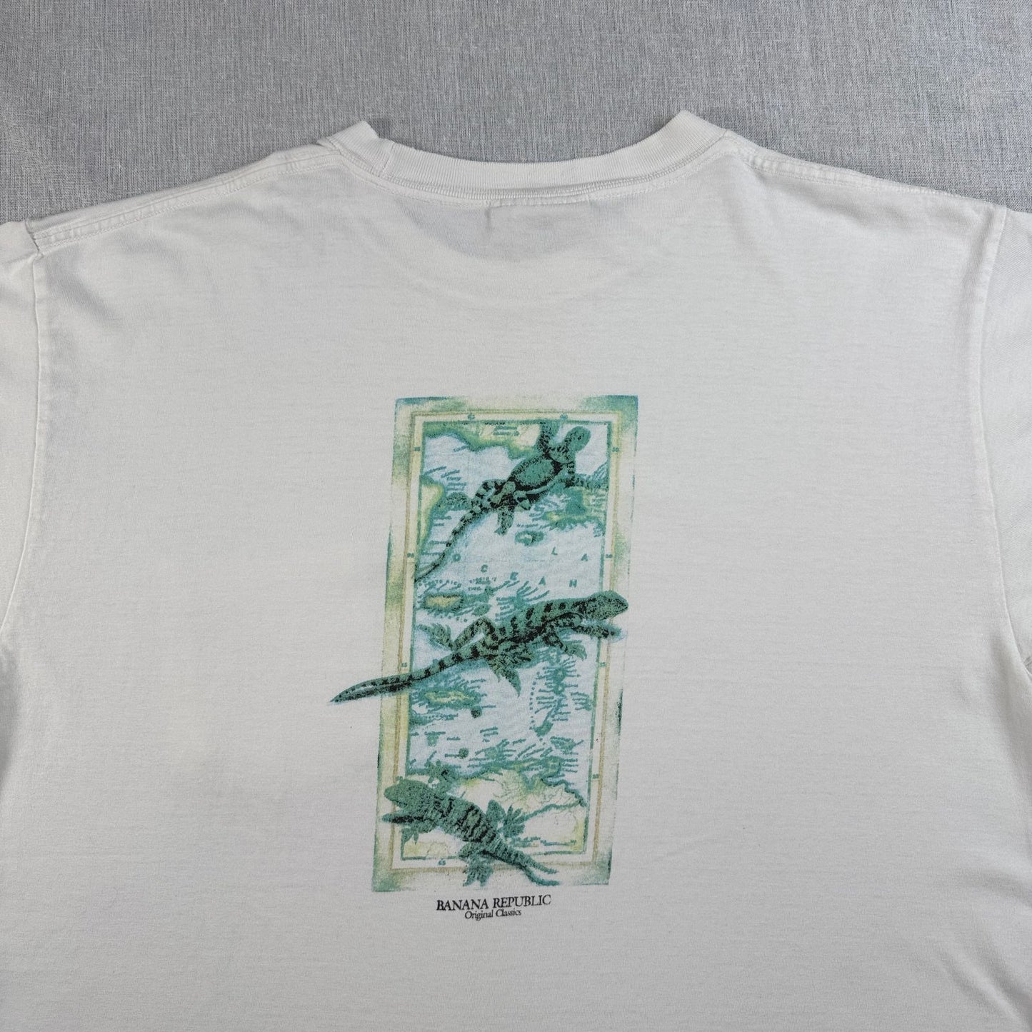 90s BANANA REPUBLIC Tシャツ ポケT USA製 カメレオン トカゲ アニマル 動物 M シングルステッチ 白 2603-0009