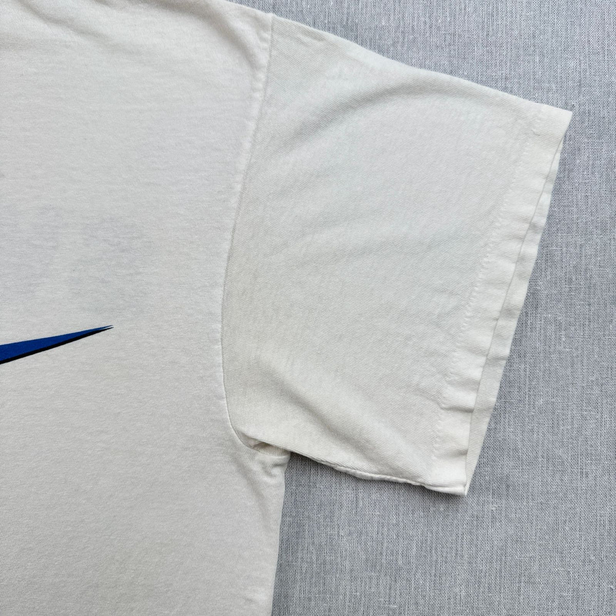 90s ナイキ NIKE Tシャツ swoosh ロゴ 白 銀タグ USA製 シングルステッチ フェード 2603-0094