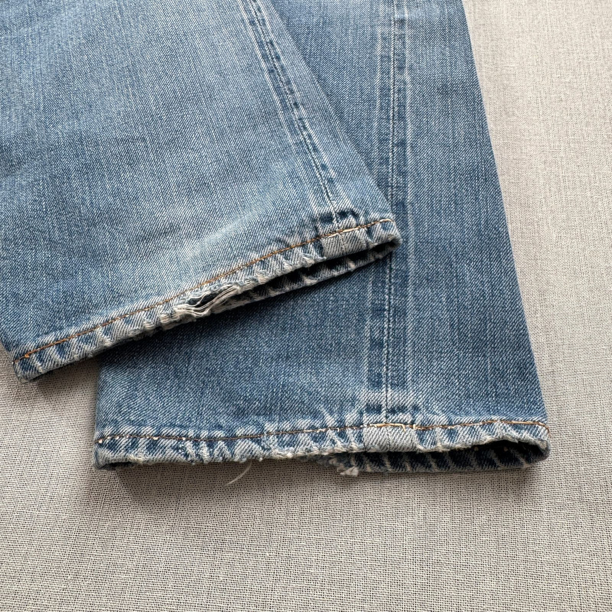 Levi's 502xx bigE 66前期 ボタン裏16 Vステッチ 赤耳 60s USA製 16ボタン 16刻印 縦落ち シングル ビッグE levis ハチノス ヒゲ 紙パッチ ギャラ入り 検 pa-00025