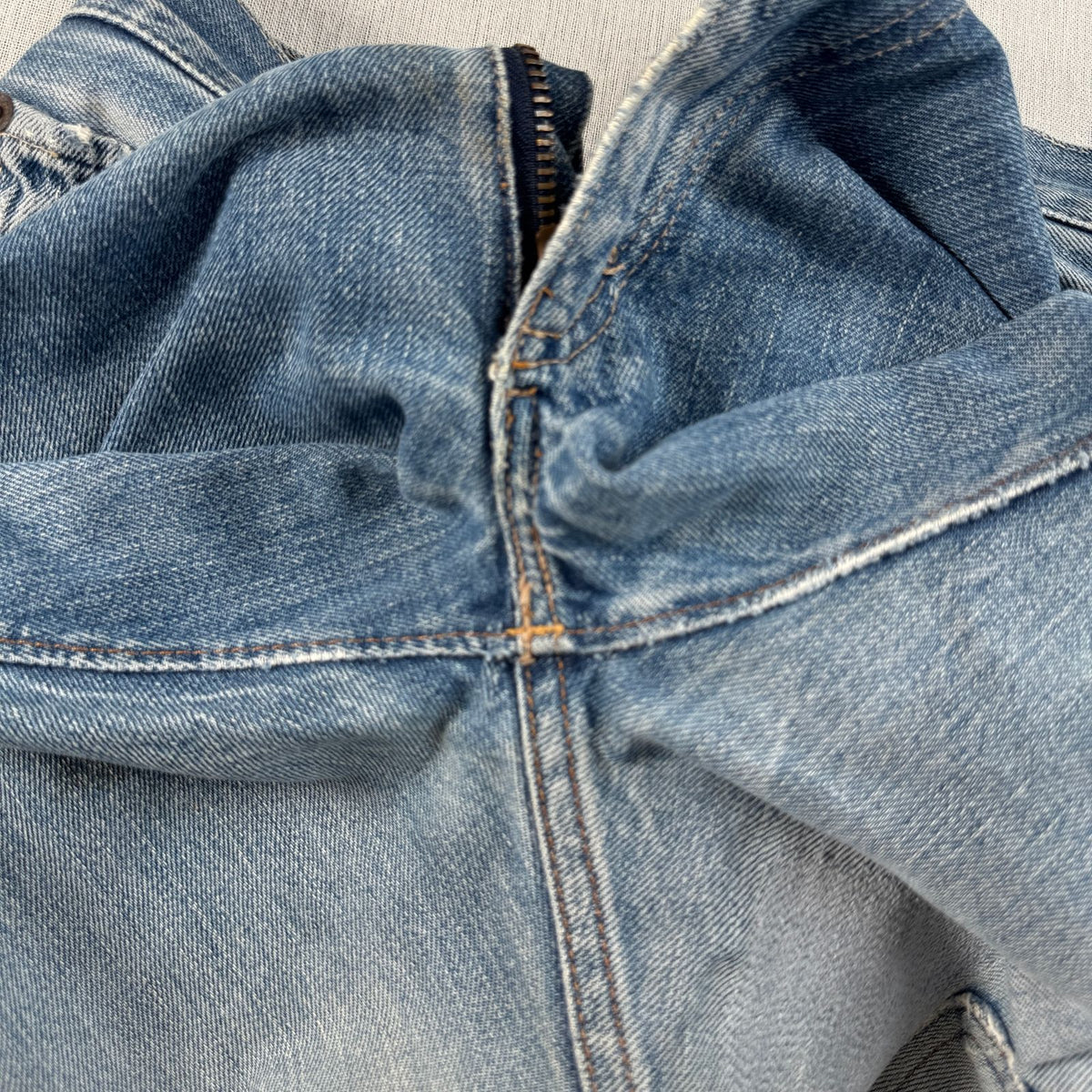 Levi's 502xx bigE 66前期 ボタン裏16 Vステッチ 赤耳 60s USA製 16ボタン 16刻印 縦落ち シングル ビッグE levis ハチノス ヒゲ 紙パッチ ギャラ入り 検 pa-00025