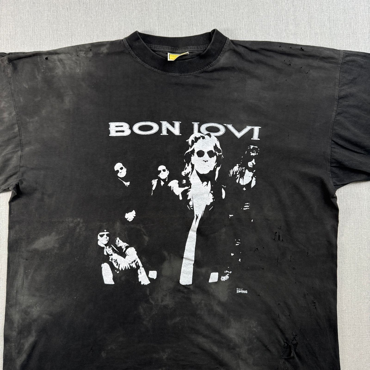 90s 00s BONJOVI ボンジョビ Tシャツ 黒 2XL フェード グランジ バンドT フェード poly swing 2603-0131