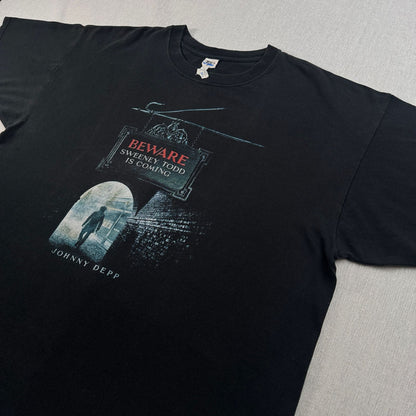 00s 映画T スウィーニー トッド ジョニーデップ Sweeney Todd Johnny Depp BEWARE 2XL フリート街の悪魔の理髪師 ムービー ティムバートン監督 ホラー シザーハンズ 2603-0179