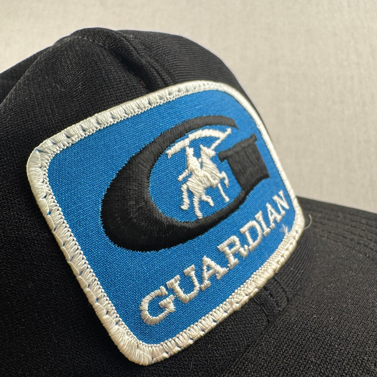 90s USA製 メッシュキャップ 黒 ブラック 企業 GUARDIAN 帽子 スナップバック 2603-0324