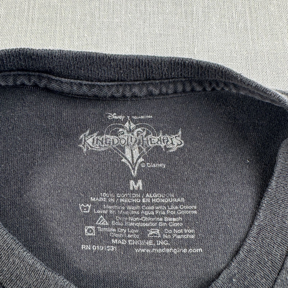 00s キングダムハーツ 2 ディズニー Tシャツ 黒 M ゲーム KINGDOM HEARTS フェード 2603-0285