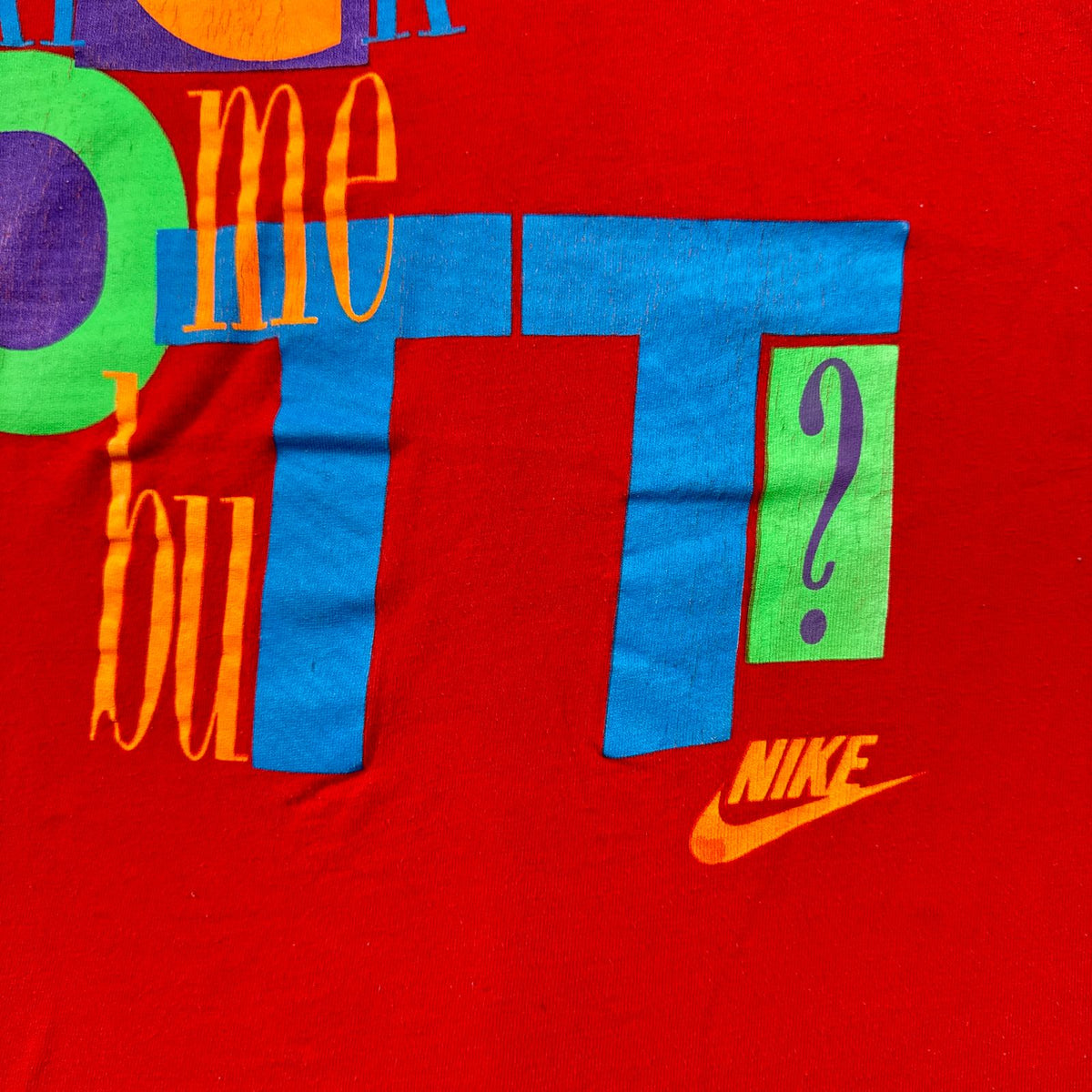 90s ナイキ NIKE Tシャツ ロゴ 赤 USA製 KICK SOME BUTT シングルステッチ 2604-0105
