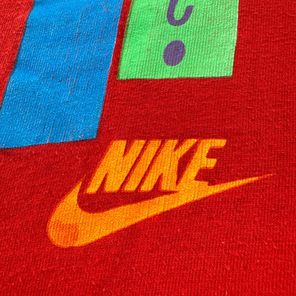 90s ナイキ NIKE Tシャツ ロゴ 赤 USA製 KICK SOME BUTT シングルステッチ 2604-0105