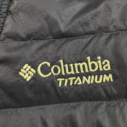 00s コロンビア Columbia ダウンジャケット TITANIUM 700フィル 刺繍ロゴ L ブラック 2604-0248