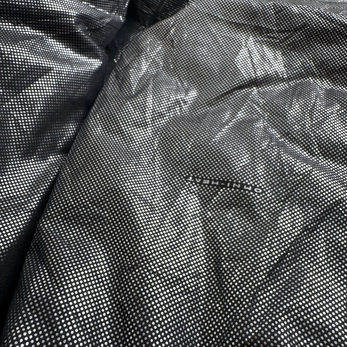 00s コロンビア Columbia ダウンジャケット TITANIUM 700フィル 刺繍ロゴ L ブラック 2604-0248