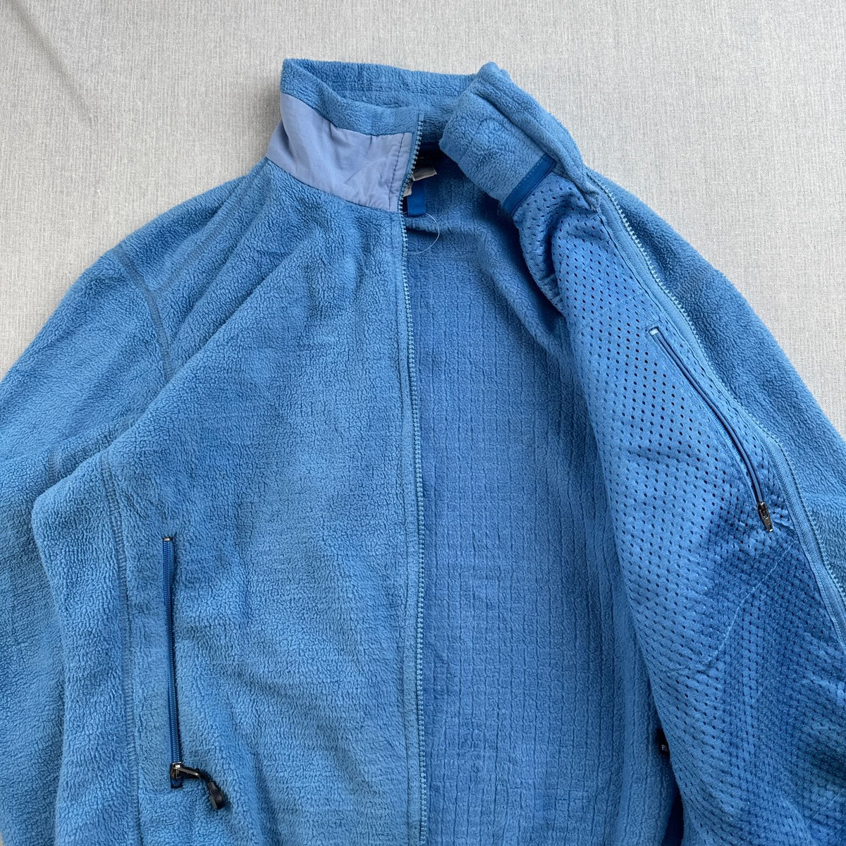 00s パタゴニア R3 ラディアント フリース レギュレーター ジャケット 水色 青 patagonia polartec 2604-0253