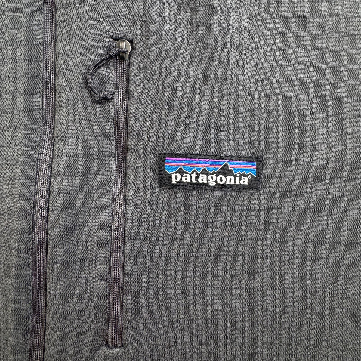 美品 Patagonia パタゴニア R1 グリッドフリース Polartec ポーラテック ハーフジップ プルオーバー 黒 ブラック 企業 L 2605-00270
