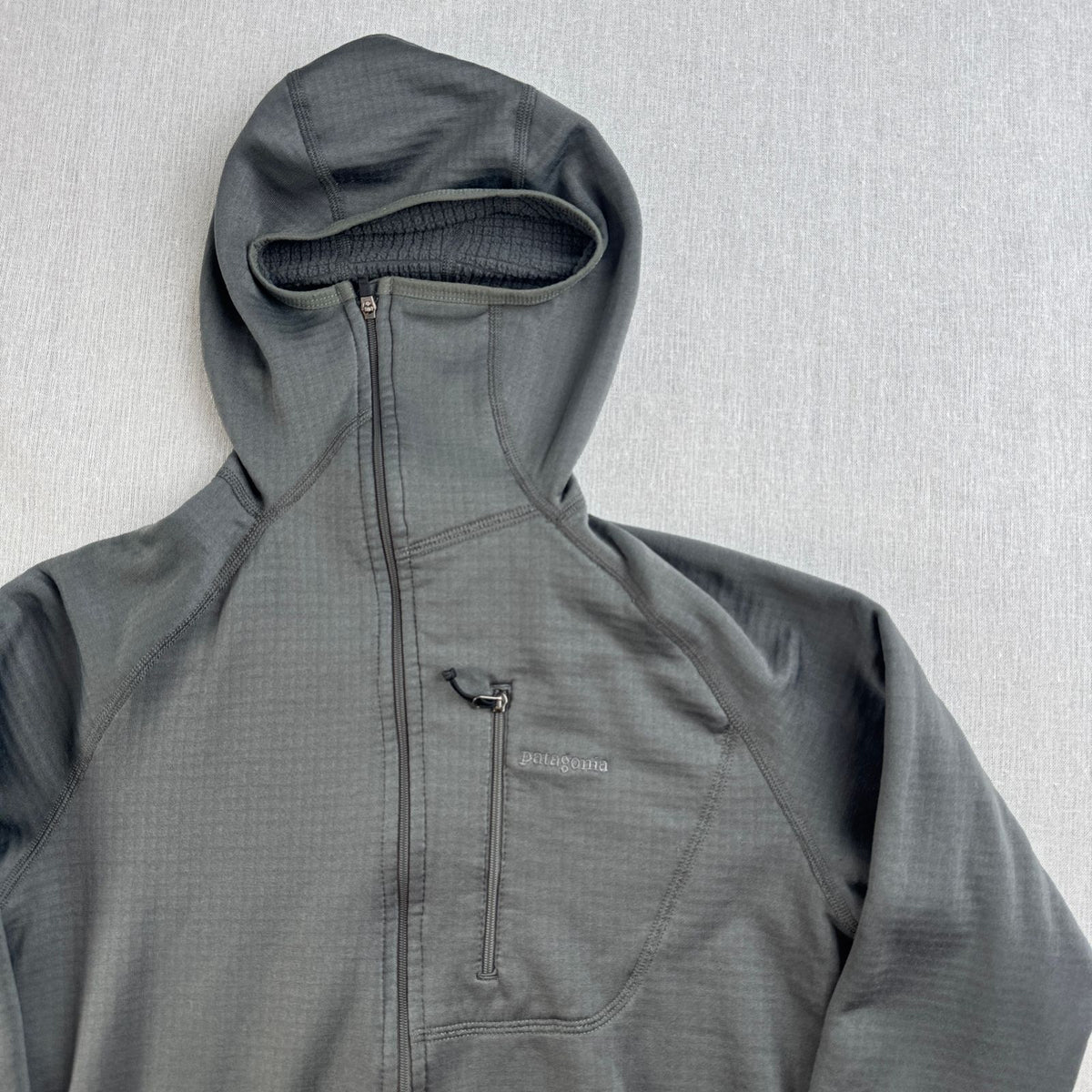 Patagonia パタゴニア R1 レギュレーター フーディ Polartec ポーラテック ハーフジップ プルオーバー パーカー フード グレー XS 2011年製 2605-00306