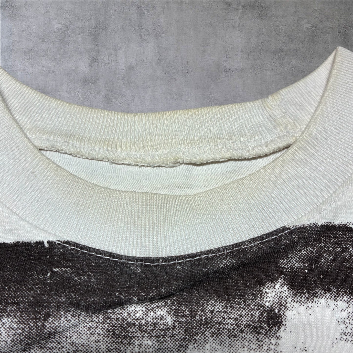 The Outsiders by Anthony Crickman 写真家 フォトT ホワイト a-u-2505-061