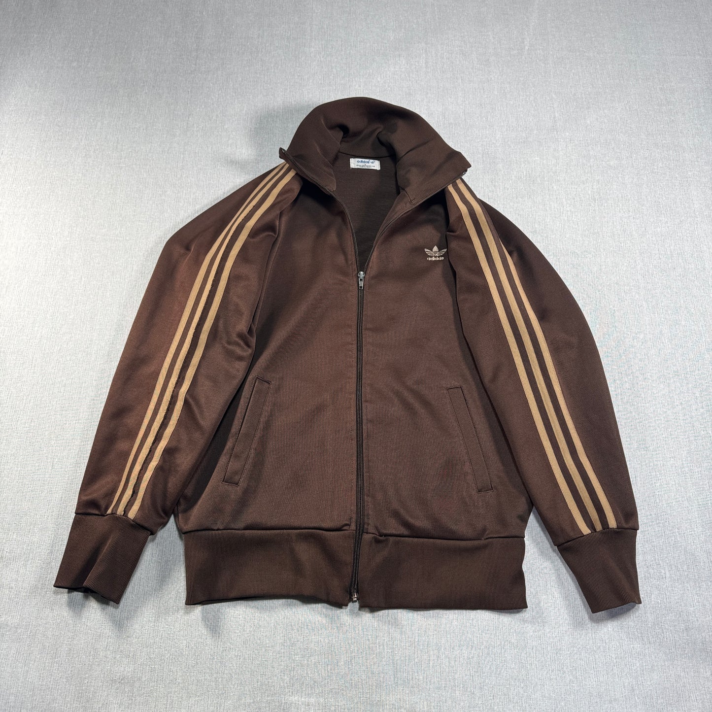 adidas トラックジャケット ブラウン トルコ製 Lサイズ ad-u-2505-039