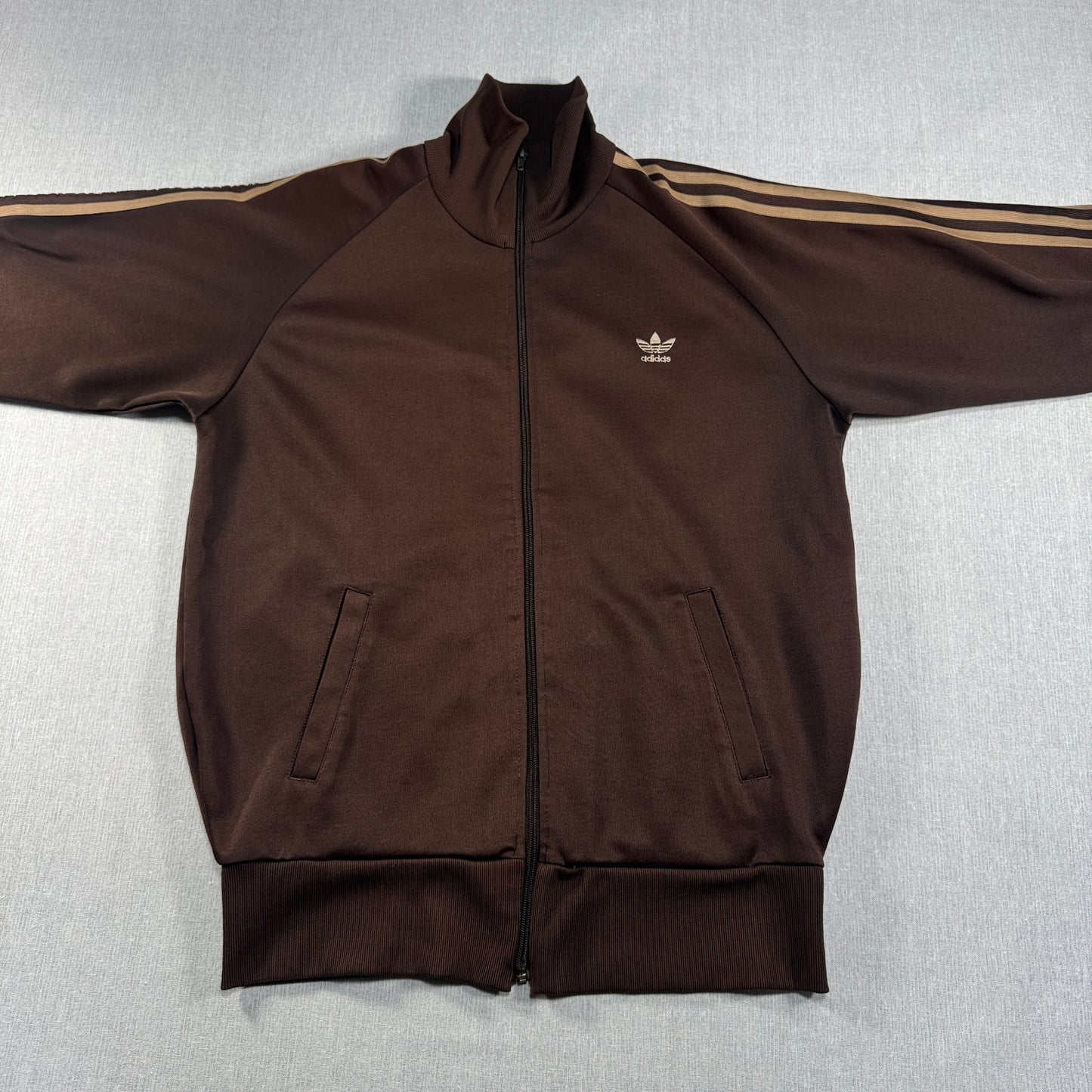 adidas トラックジャケット ブラウン トルコ製 Lサイズ ad-u-2505-039