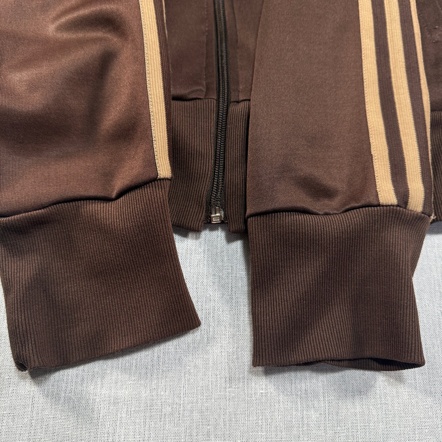 adidas トラックジャケット ブラウン トルコ製 Lサイズ ad-u-2505-039