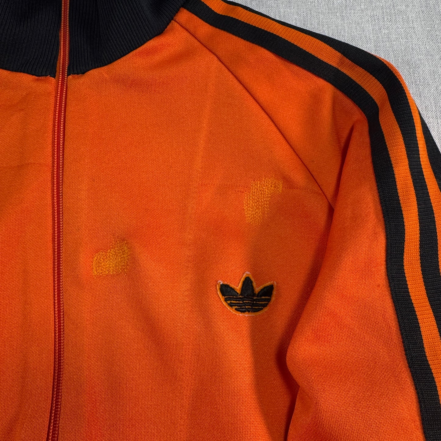 80s adidas トラックジャケット オレンジ デサント製  2号 ad-u-2505-068