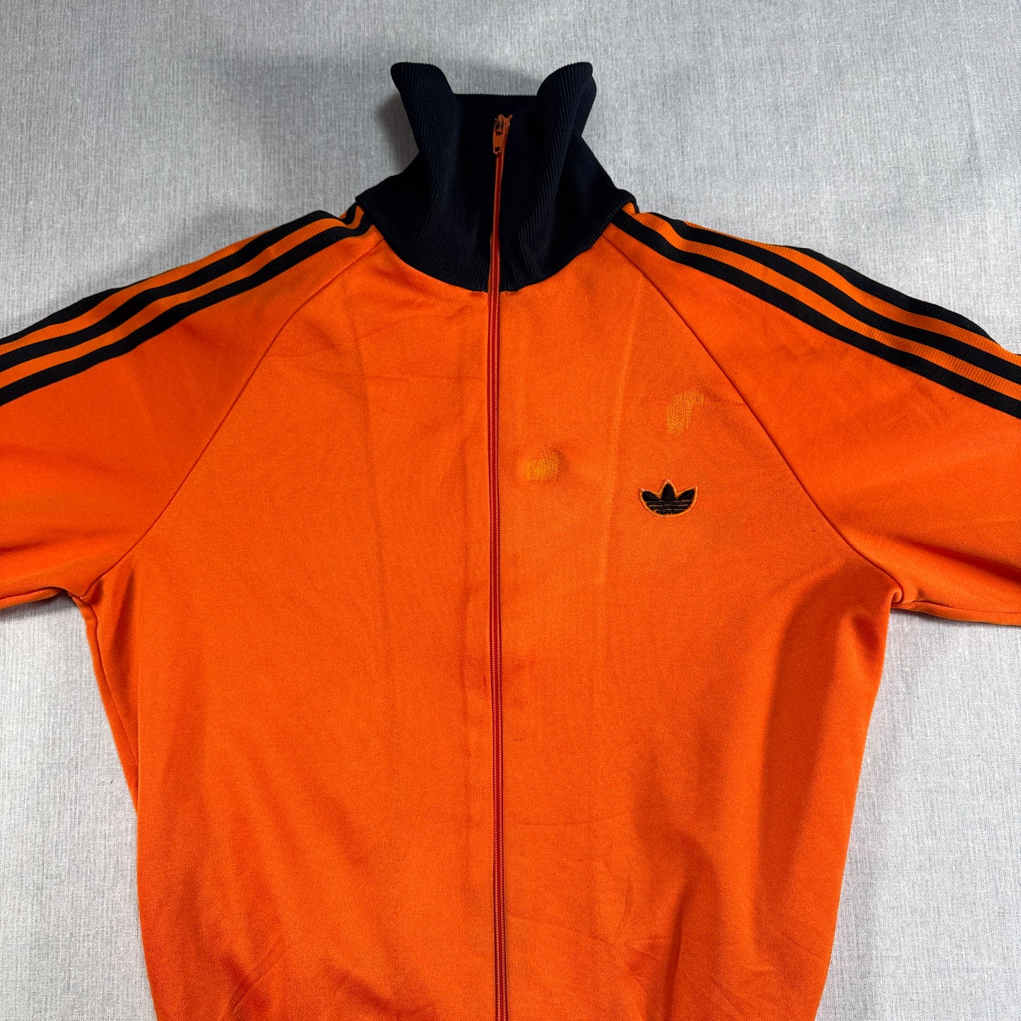 80s adidas トラックジャケット オレンジ デサント製  2号 ad-u-2505-068
