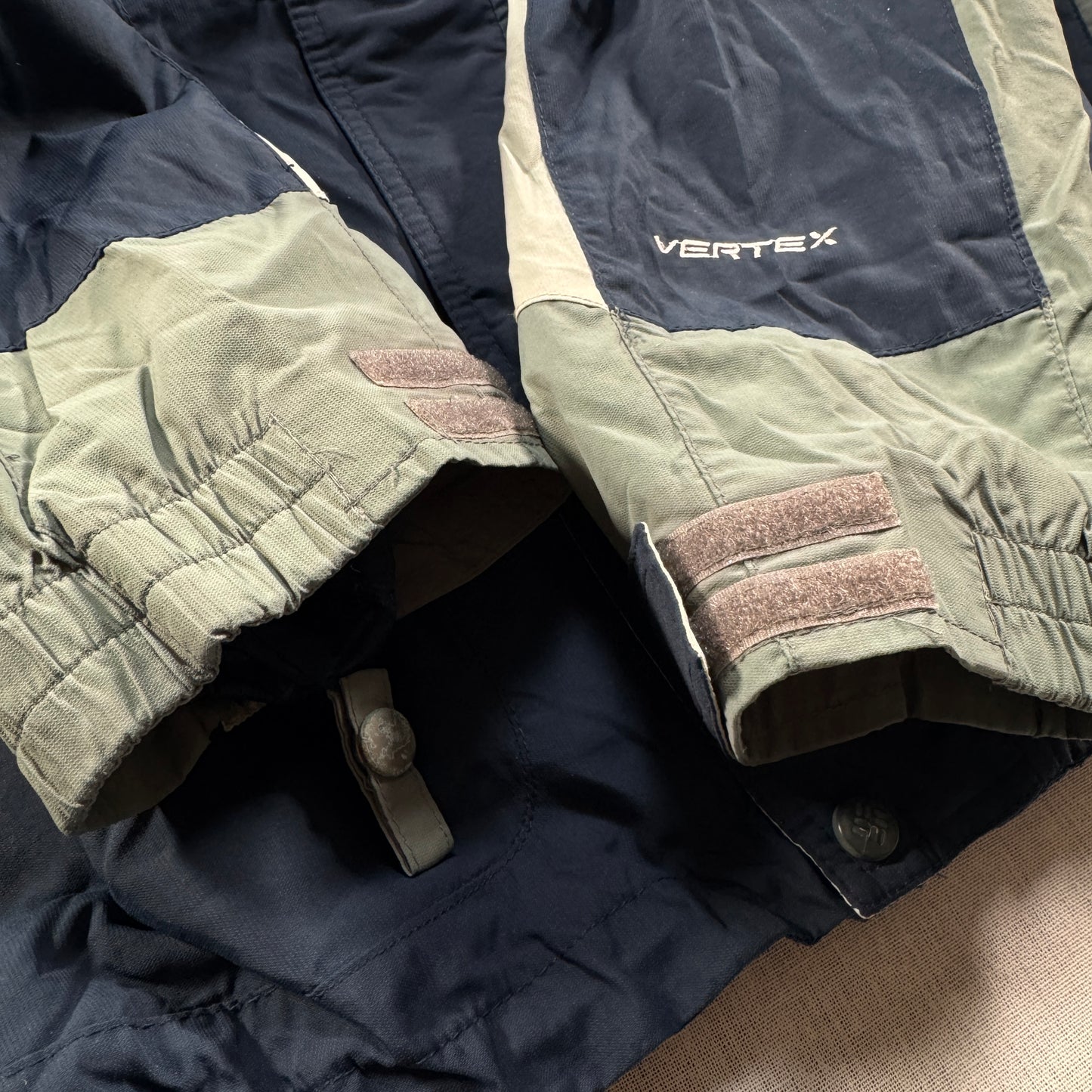 Columbia コロンビア VERTEX マウンテンパーカー Bugaboo XL ja-u-2505-015