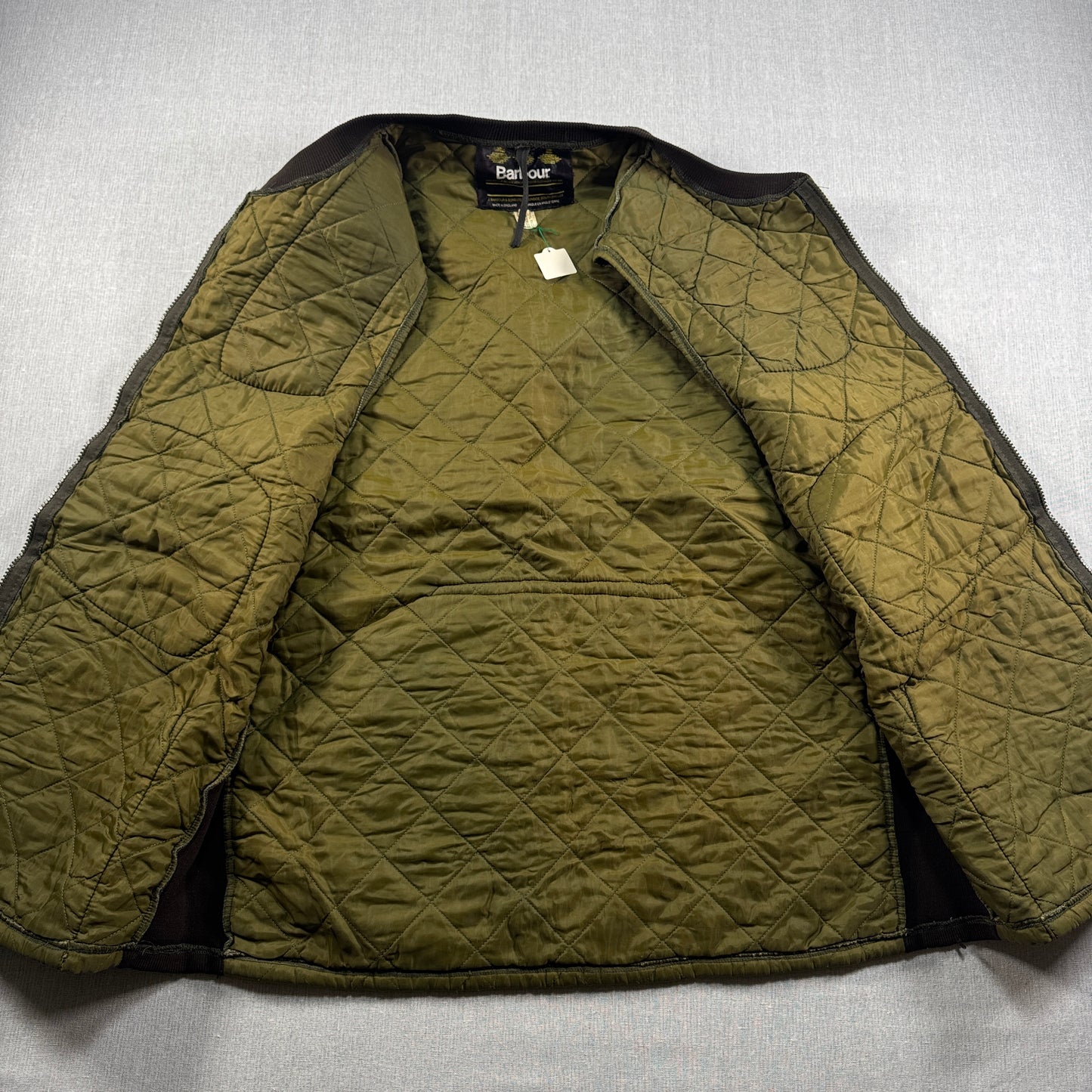 90s Barbour バブアー キルティングベスト オリーブグリーン イングランド製 XL ja-u-2505-020