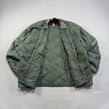 USAF CWU 9P キルティング ライナー ミリタリー ジャケット 米軍 ja-u-2505-027