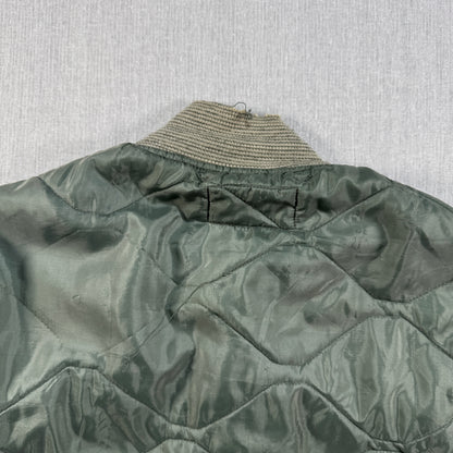 USAF CWU 9P キルティング ライナー ミリタリー ジャケット 米軍 ja-u-2505-027