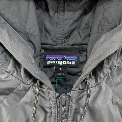 パタゴニア Patagonia ダイヤモンドキルトボマーフーディー グレー ja-u-2505-036