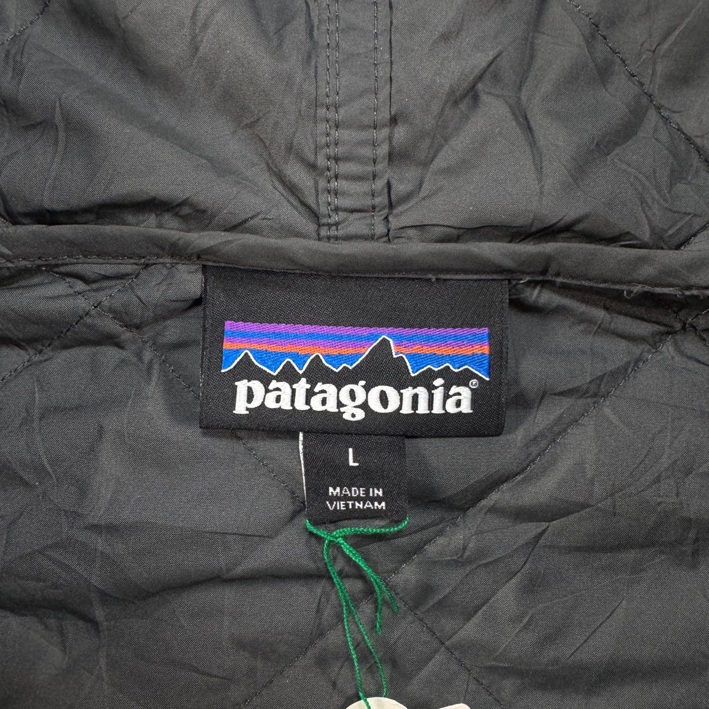 パタゴニア Patagonia ダイヤモンドキルトボマーフーディー グレー ja-u-2505-036