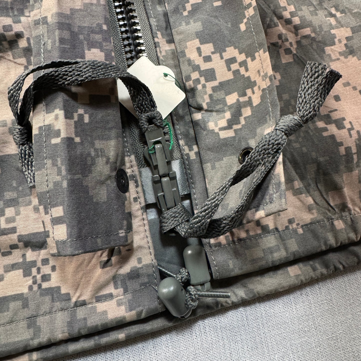 U.S.Army ECWCS Gen2 GORE-TEX PARKA デジカモ ja-u-2505-049