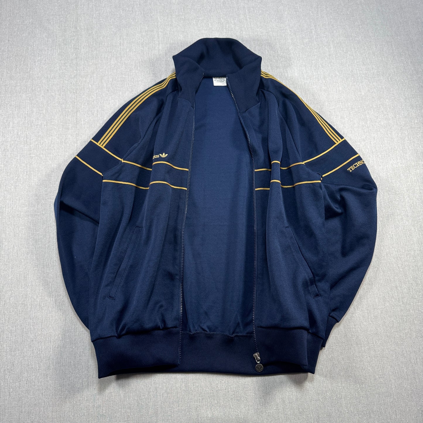 80s 西ドイツ製 アディダス adidas トラックジャケット TECHNO ネイビー L ad-u-2505-066