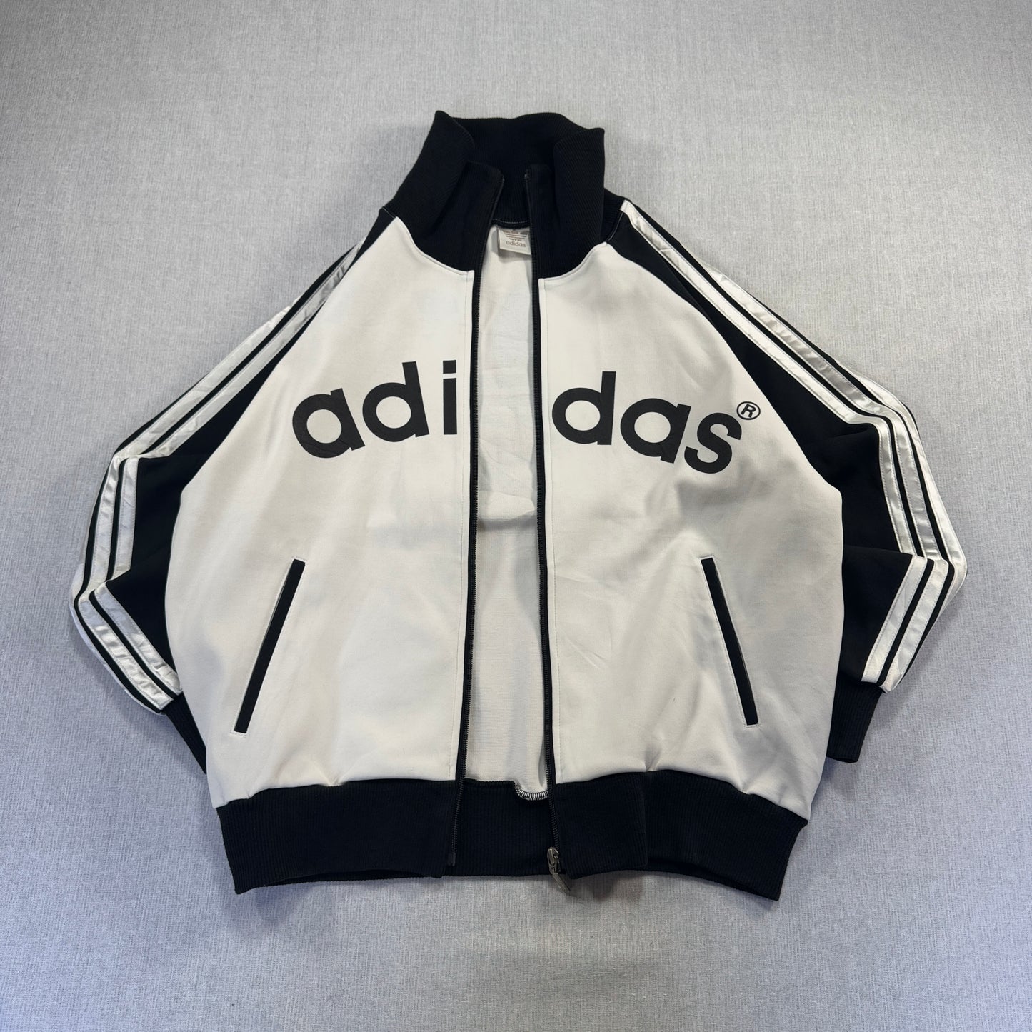 80s 90s アディダス adidas トラックジャケット パンダ 白 黒 L ad-u-2505-056
