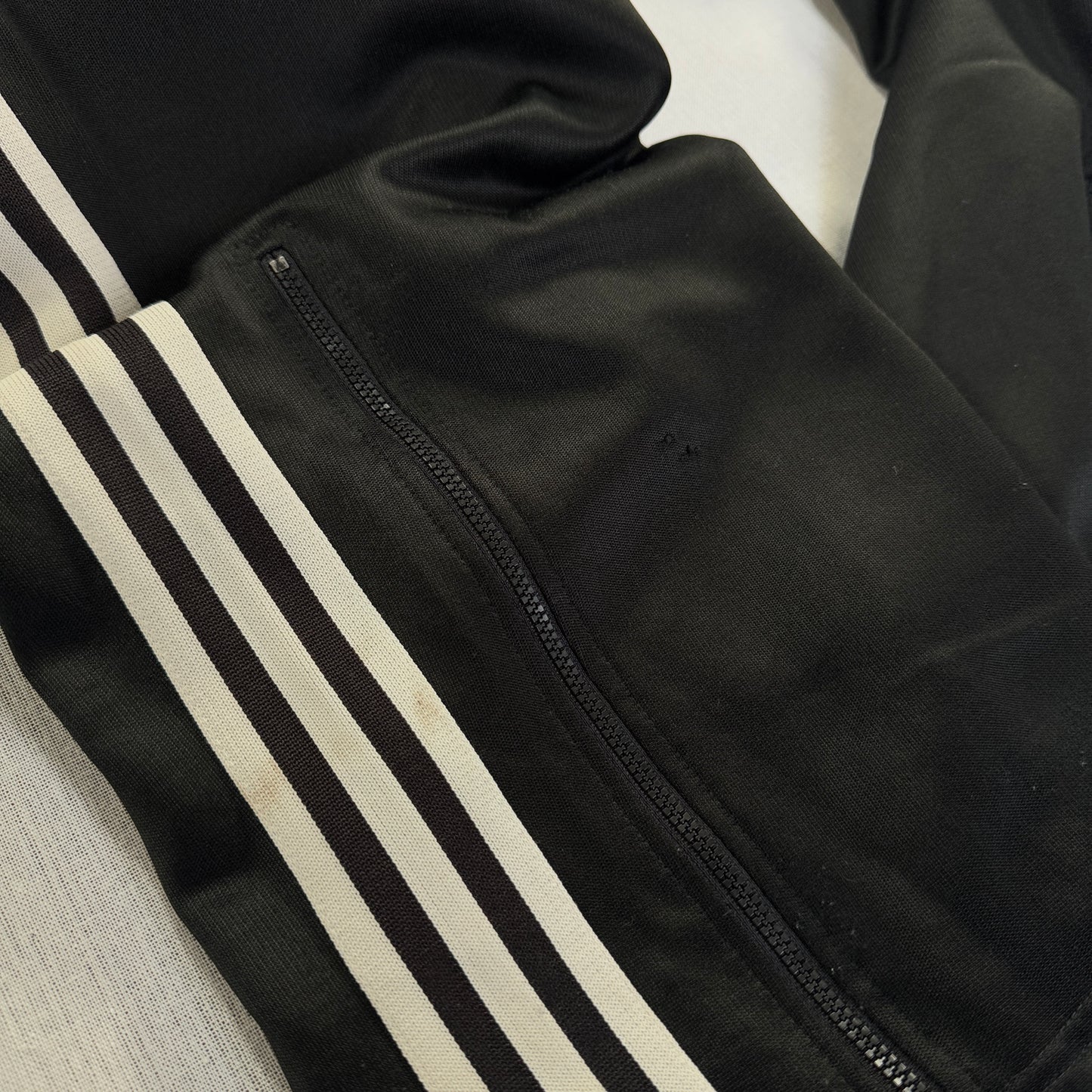 90s アディダス adidas トラックパンツ ブラック ポリエステル O ad-u-2505-054