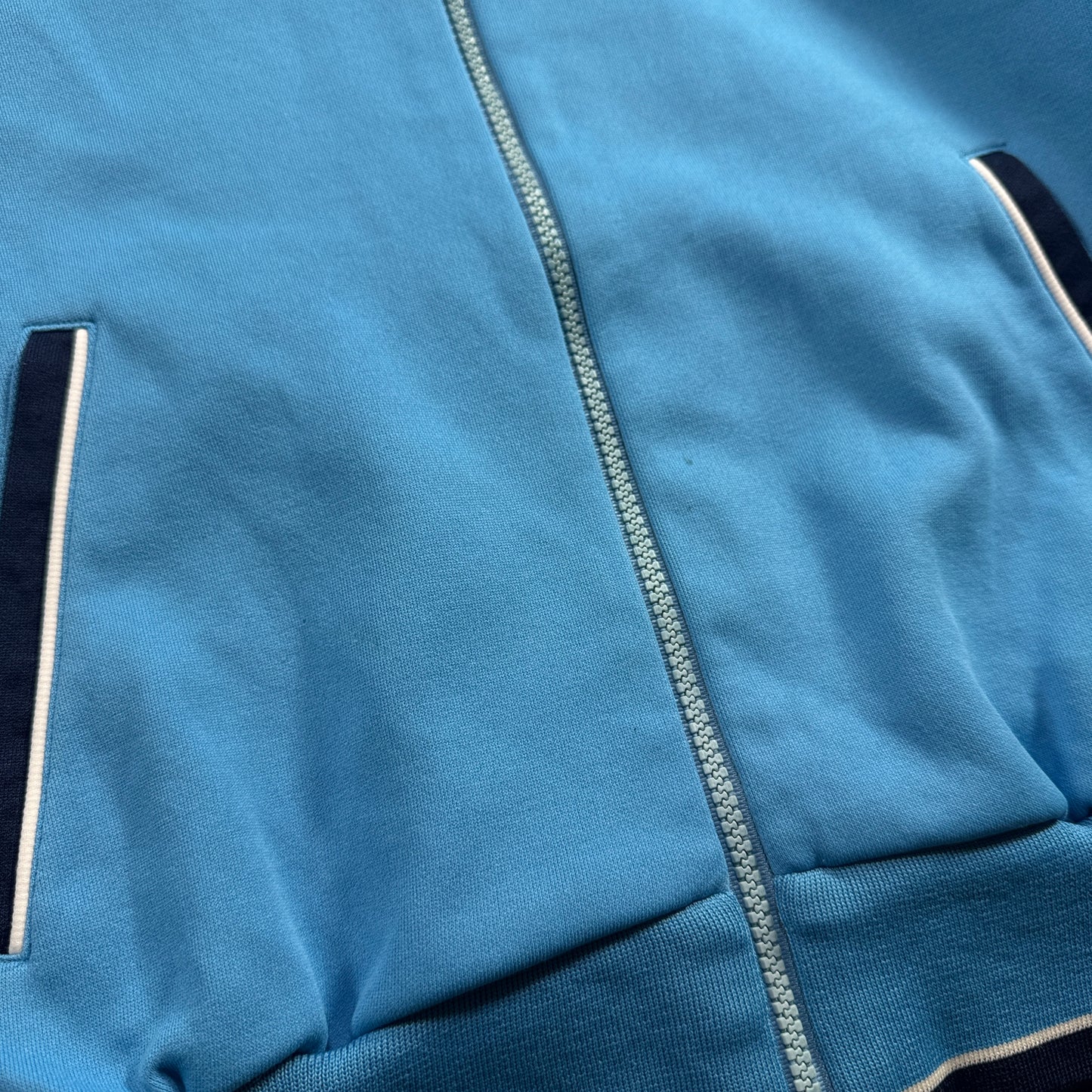 70s アディダス adidas トラックジャケット 水色 L 西ドイツ製 ad-u-2505-045