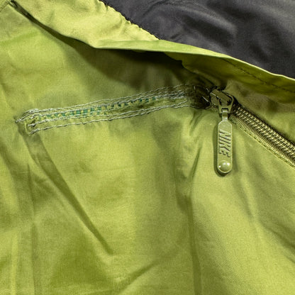 90s ナイキ NIKE ナイロンジャケット 銀タグ グリーン 大きめ ja-u-2505-048