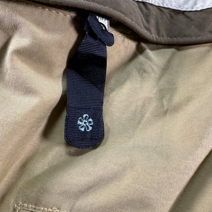 90s Nike ナイキ ACG テック ナイロンジャケット ベージュ L ja-2603-033