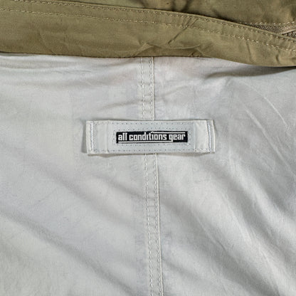 90s Nike ナイキ ACG テック ナイロンジャケット ベージュ L ja-2603-033