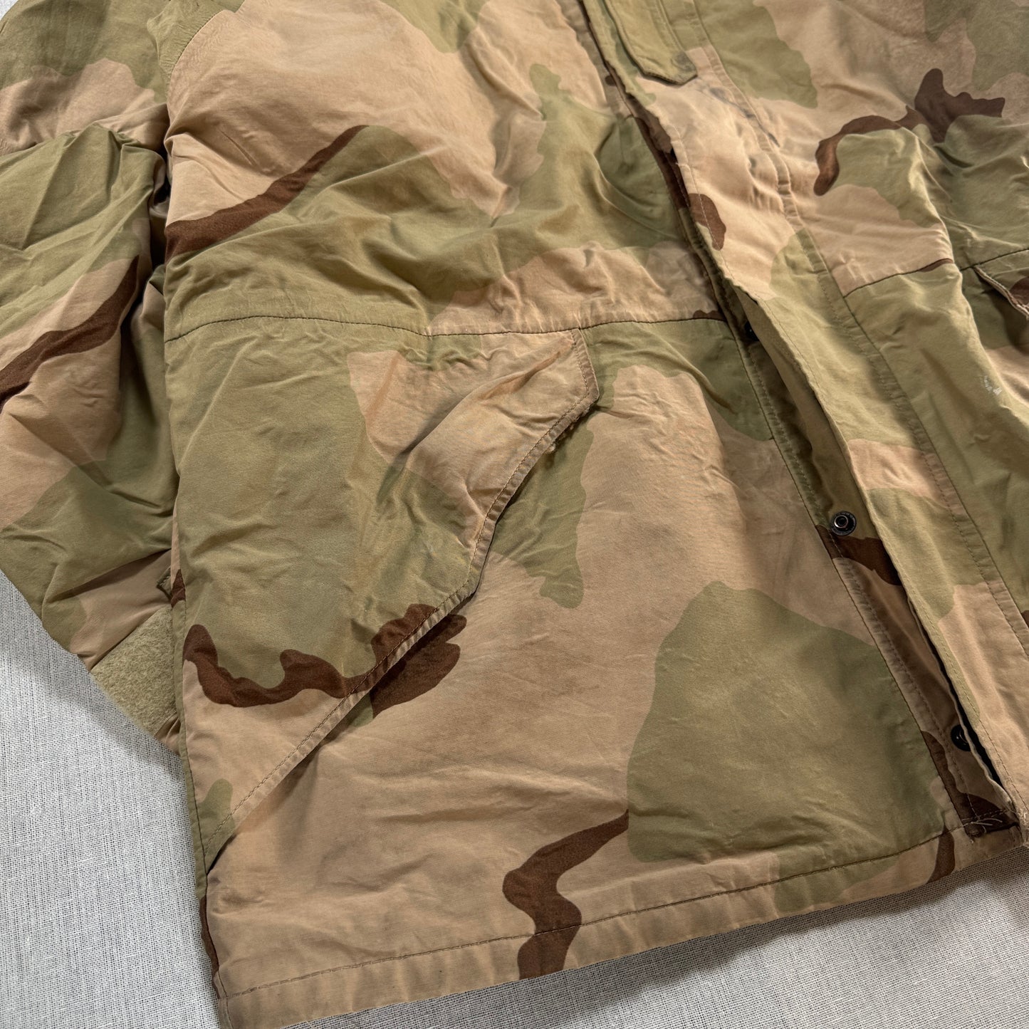 ECWCS 米軍実物 GEN1 デザートカモ ゴアテックス パーカー XL ja-2603-014