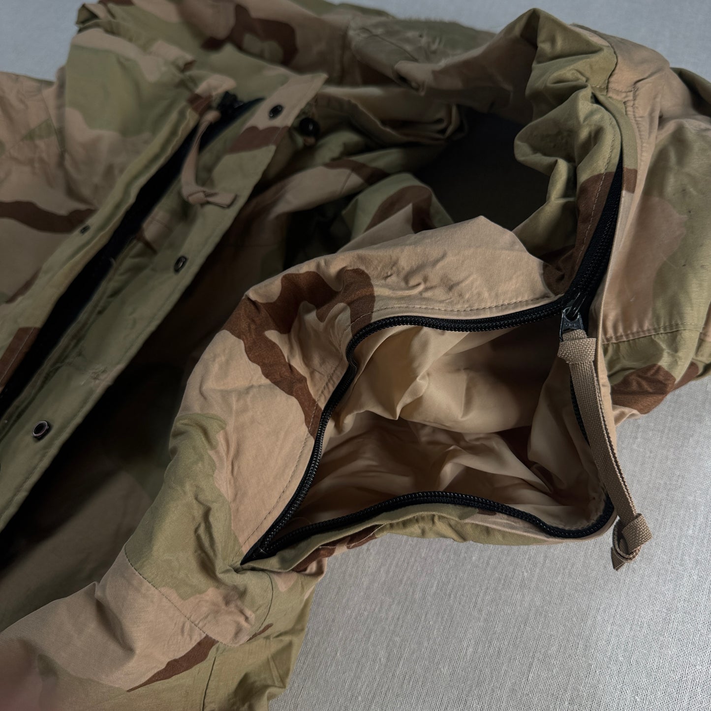 ECWCS 米軍実物 GEN1 デザートカモ ゴアテックス パーカー XL ja-2603-014